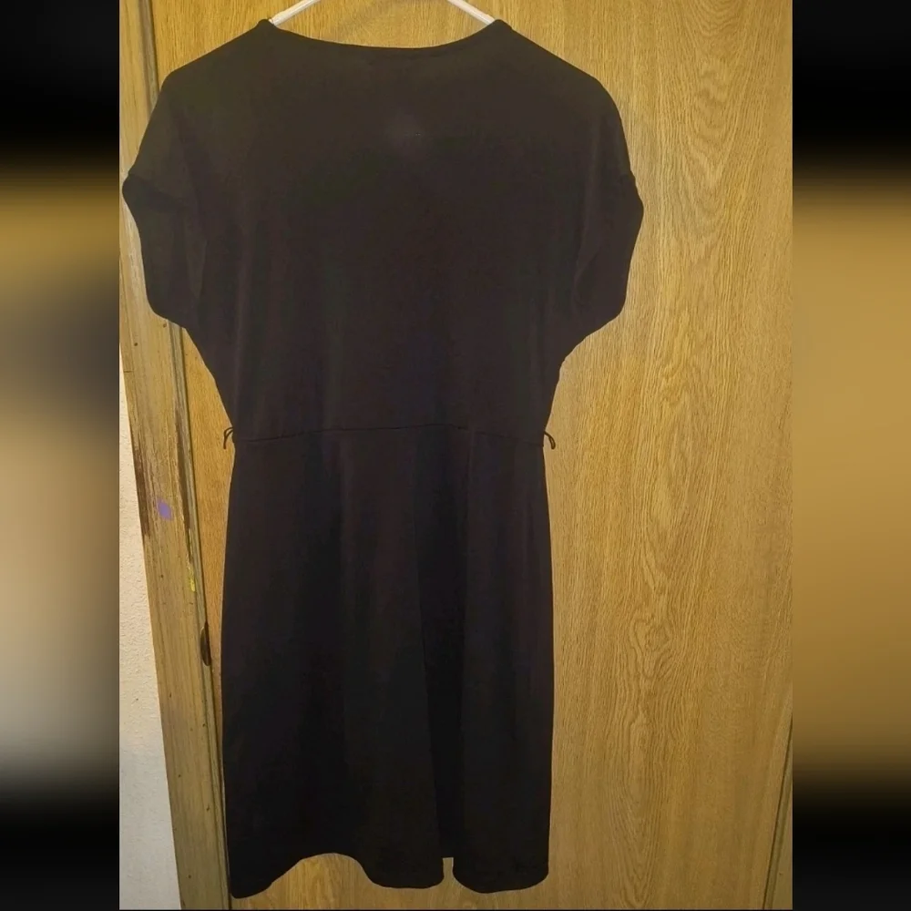 Nicole Miller Original Black Faux Wrap Dress Small V Neck LBD Staple Read Discrp - Picture 3 of 7